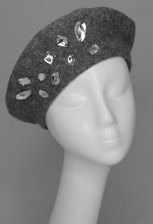 Szary Beret z Kryształami Asfour – Elegancja i Blask