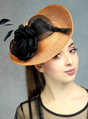 IMG_3545 Toczki Fascynatory Kapelusze Ozdoby ślubne do włosów MODISTE.JPG