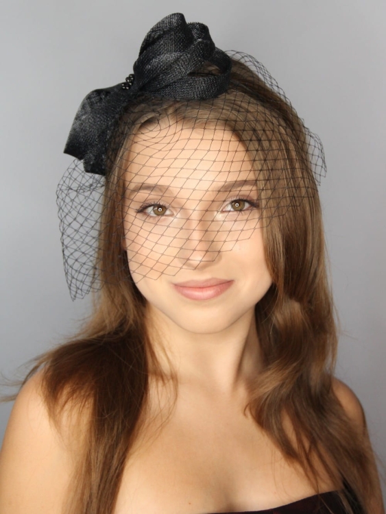 Fascynator-czarny-elegancki-na opasce-wieczorowy (12).JPG