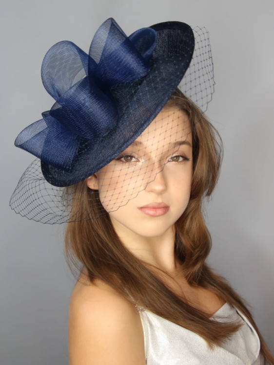 Kapelusz-koktajlowy-na-opasce-elegancki-kapelusz (15).JPG