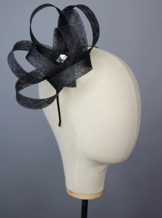 Fascynator-na-opasce-czarny-elegancki (2).JPG