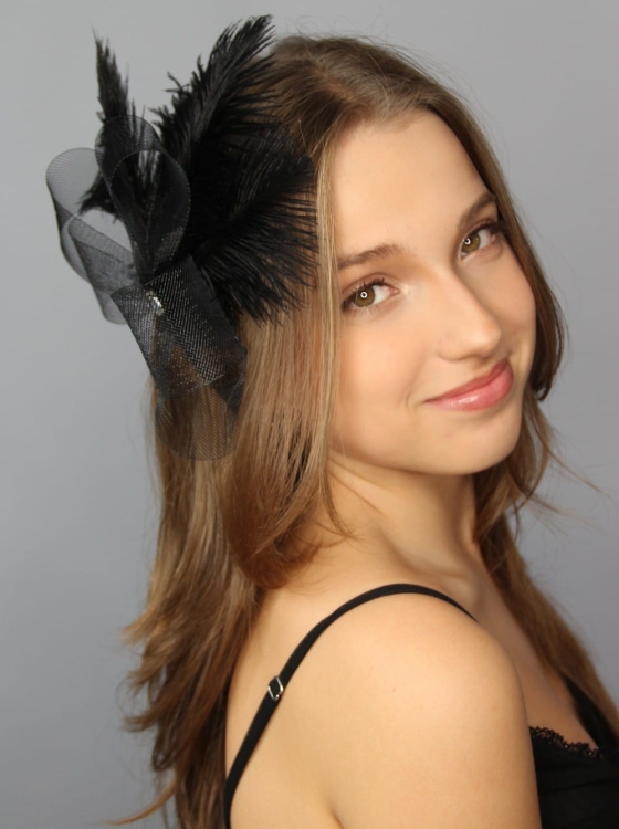 Fascynator-spinka-piora-wieczorowa-karnawalowa-elegancka-czarna-catsby (8).JPG