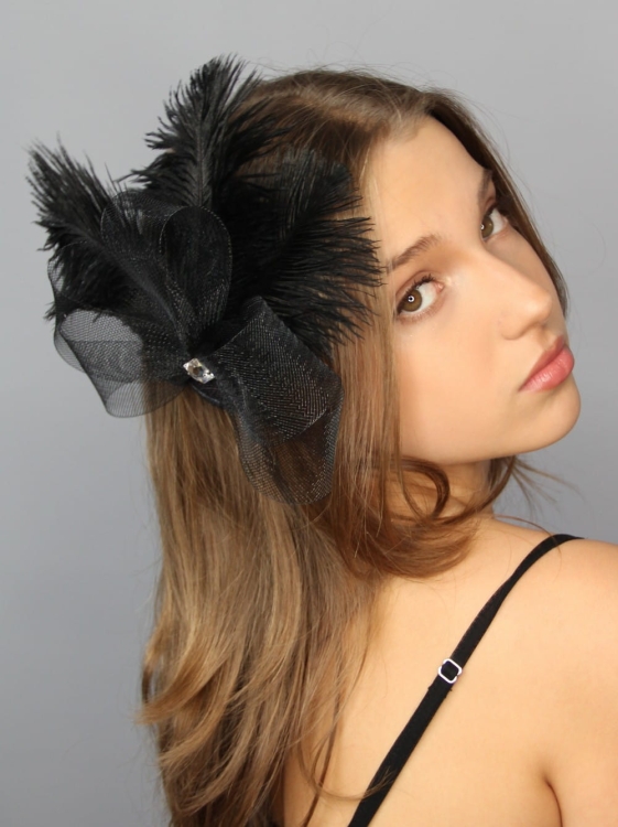 Fascynator-spinka-piora-wieczorowa-karnawalowa-elegancka-czarna-catsby (9).JPG