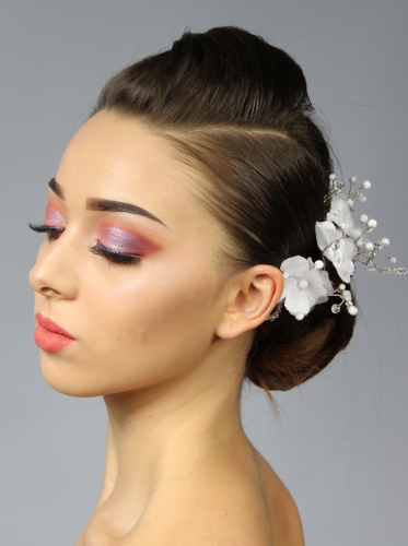 Elegancka Spinka Ślubna